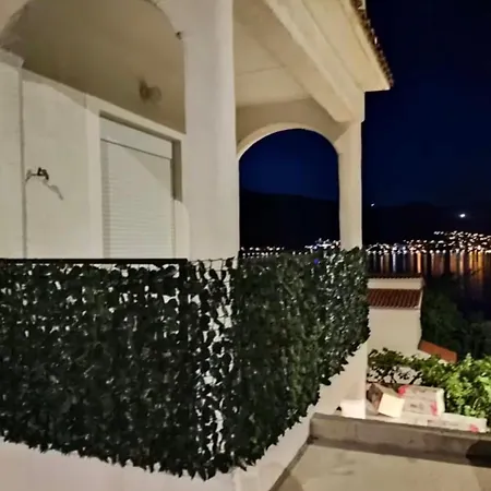 Charming Dalmatian Misto Ciovo Lejlighed