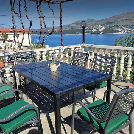 Apartment Charming Dalmatian Misto Ciovo